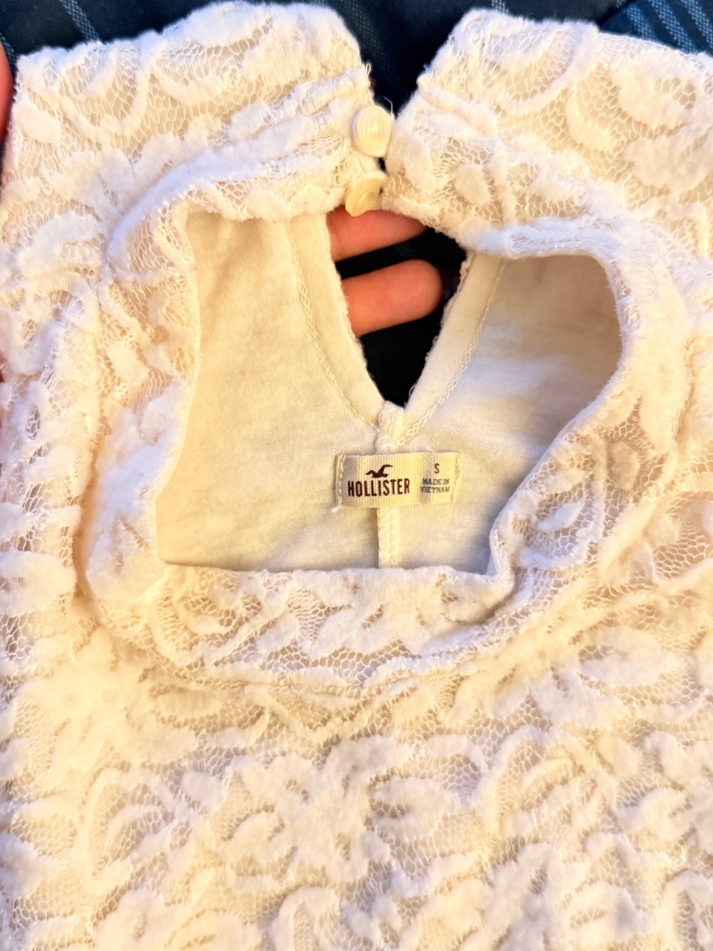 Hollister Cream Lace Sleeveless Camisole - Picture 6 of 6